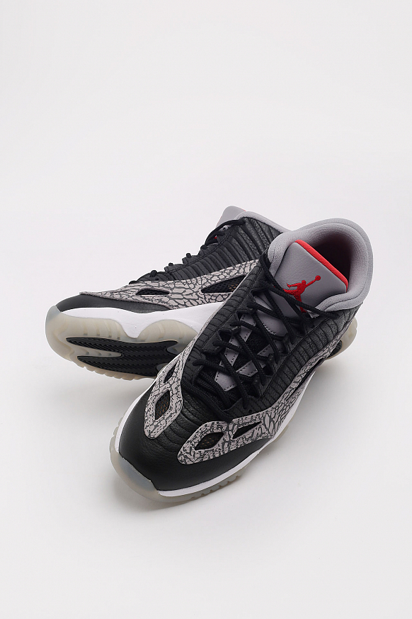Мужские кроссовки Jordan 11 Retro Low IE (919712-006) - фото 6 картинки