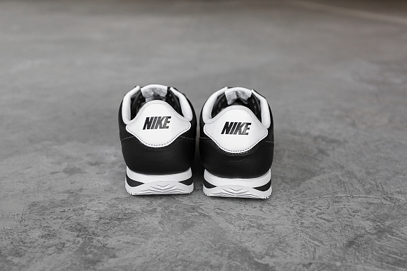 Мужские кроссовки Nike Cortez Basic Jewel (833238-002) - фото 2 картинки