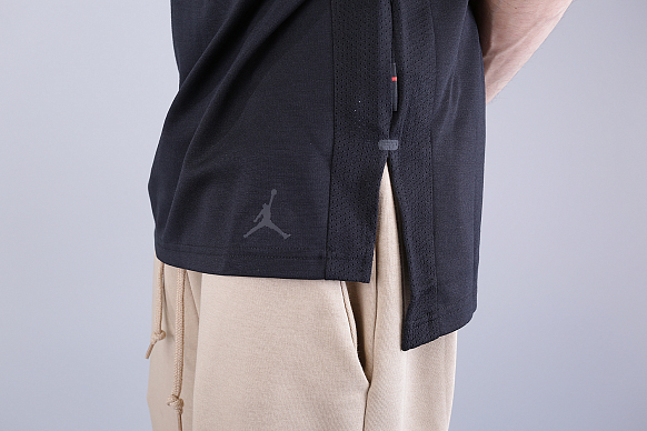 Мужская футболка Jordan Lifestyle Tech Short-Sleeve Top (860152-010) - фото 3 картинки