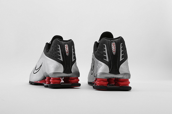 Мужские кроссовки Nike Shox R4 (BV1111-008) - фото 5 картинки