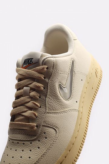 Nike WMNS Air Force 1 07 LX DO9456 100 Sneakerhead