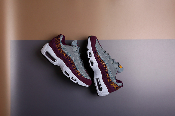 Женские кроссовки Nike Air Max 95 PRM (807443-601)