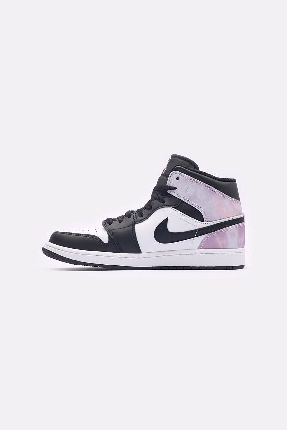 Мужские кроссовки Jordan 1 Mid SE (DM1200-001_) - фото 2 картинки