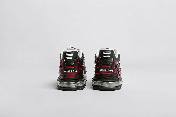 Мужские кроссовки Nike AIr Max Plus III (CD7005-004) - фото 2 картинки