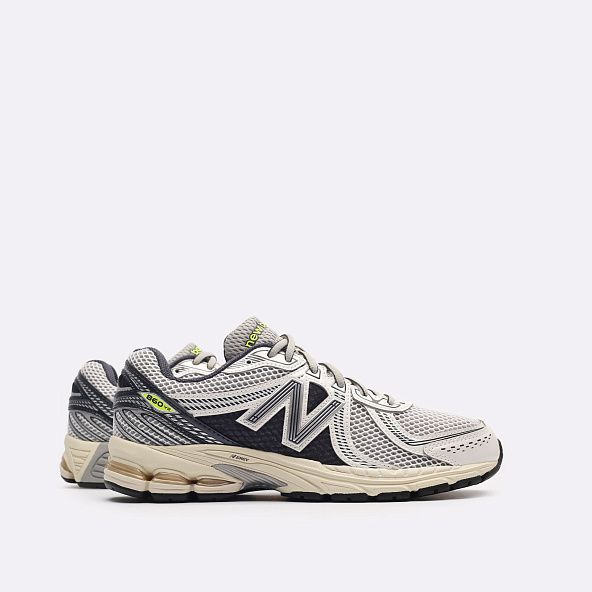Кроссовки New Balance 860