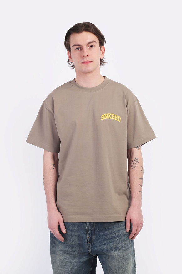 Мужская футболка Sneakerhead Small Logo Tee (Snkrhd-haki-small-logo) - фото 2 картинки