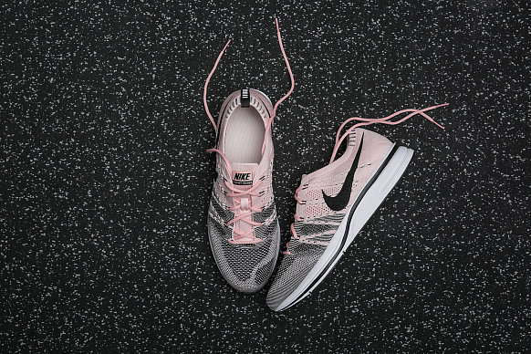 Кроссовки Nike Flyknit Trainer (AH8396-600) - фото 4 картинки