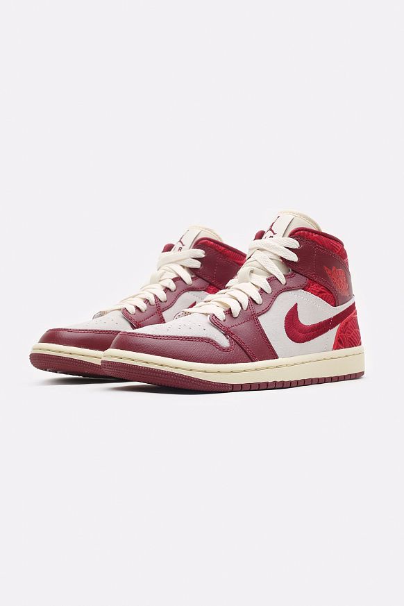 Женские кроссовки Jordan WMNS 1 Mid SE (DZ2820-601) - фото 4 картинки