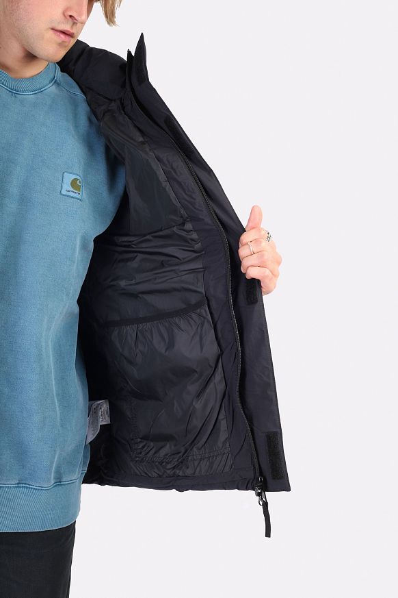 Мужская куртка Carhartt WIP Munro Jacket (I029449-black) - фото 9 картинки