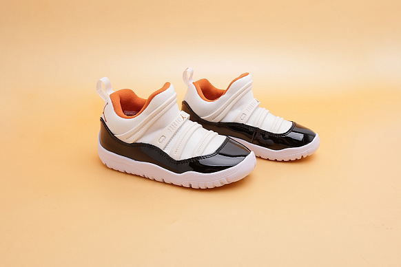 Детские кроссовки Jordan 11 Retro Little Flex PS (BQ7101-108) - фото 2 картинки