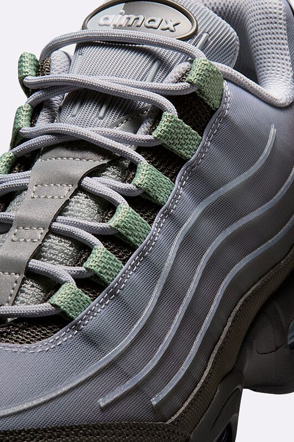 Мужские кроссовки Nike Air Max 95 Tech (IH7853-200) - фото 2 картинки
