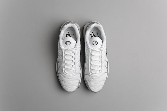 Мужские кроссовки Nike Air Max Plus (852630-107) - фото 2 картинки