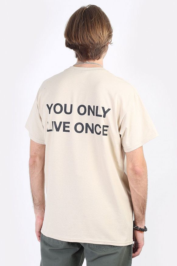 Мужская футболка BLFN LAB Yolo Tee (YOLO-beige) - фото 4 картинки