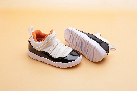 Детские кроссовки Jordan 11 Retro Little Flex PS (BQ7101-108)