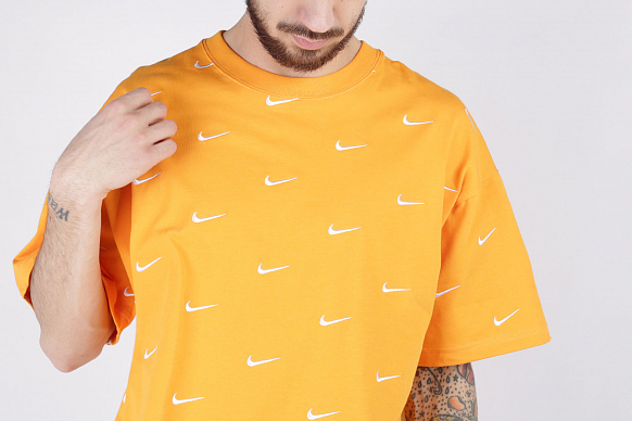 Мужская футболка Nike Swoosh Logo T-Shirt (CK4094-886) - фото 2 картинки
