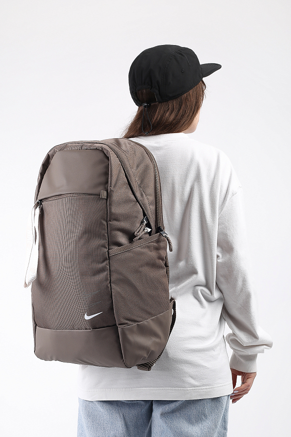 Рюкзак Nike Essentials Backpack (BA6143-040)