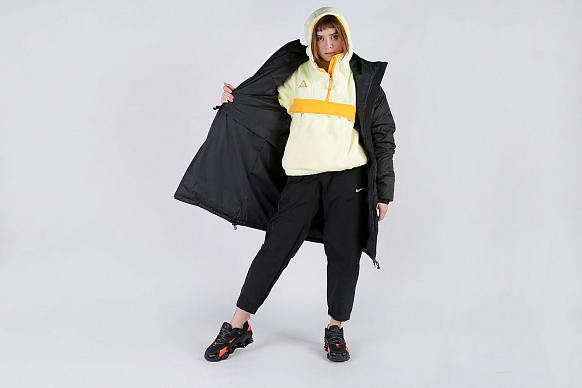 Женская куртка Nike Women's Down-Fill Parka (CD7662-010) - фото 2 картинки