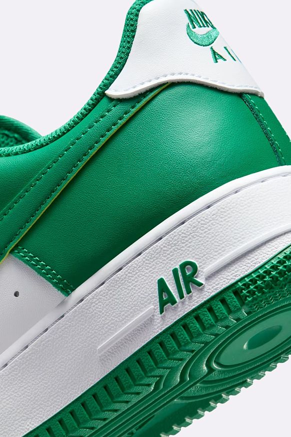 Мужские кроссовки Nike Air Force 1 (FJ4146-122) - фото 8 картинки