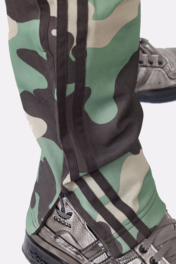 Мужские брюки adidas Originals Jeremy Scott Pant (H53372) - фото 5 картинки