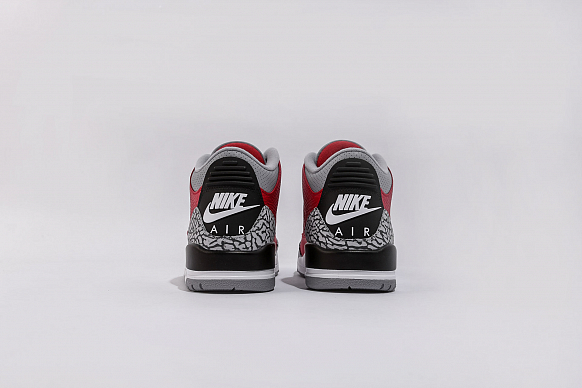 Мужские кроссовки Jordan 3 Retro SE (CK5692-600) - фото 2 картинки