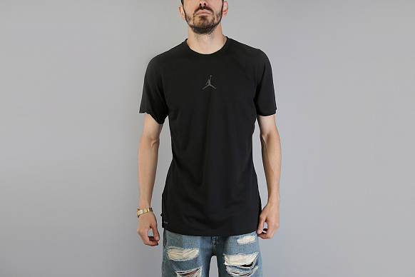 Мужская футболка Jordan 23 Tech Short-Sleeve (861541-010)