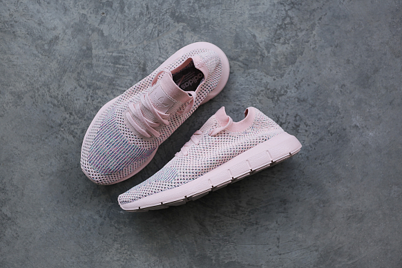 Женские кроссовки adidas Originals Swift Run PK W (CG4134)