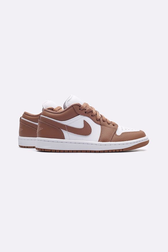 Женские кроссовки Jordan WMNS 1 Low (DC0774-202)