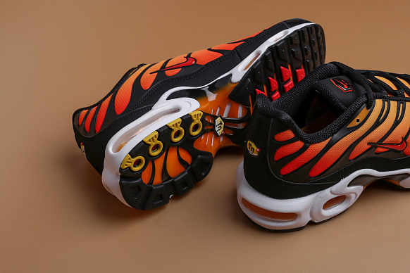 Мужские кроссовки Nike Air Max Plus OG (BQ4629-001) - фото 6 картинки