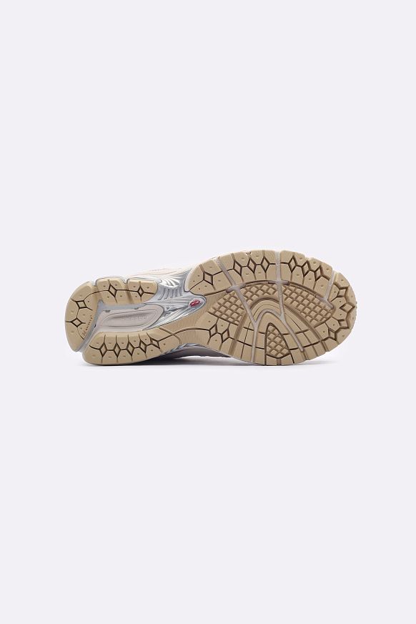 Кроссовки New Balance 2002 (ML2002R3) - фото 6 картинки