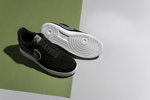 Мужские кроссовки Nike Air Force 1 '07 LV8 (823511-014) - фото 3 картинки