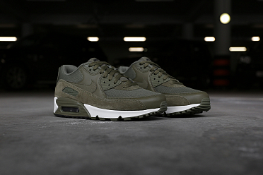 Air max cheap 90s essential