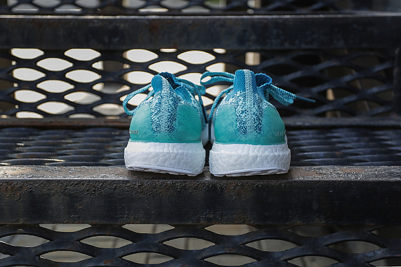 Женские кроссовки adidas Originals Ultraboost Uncaged (S80781) - фото 3 картинки