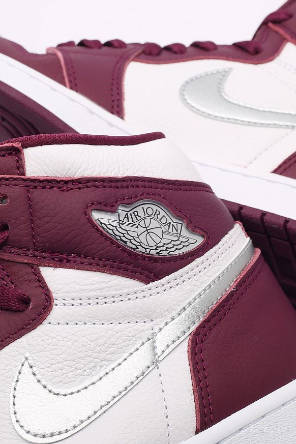 Мужские кроссовки Jordan 1 Retro High OG (555088-611) - фото 7 картинки