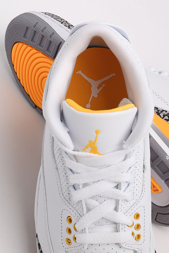 Женские кроссовки Jordan WMNS 3 Retro (CK9246-108) - фото 4 картинки