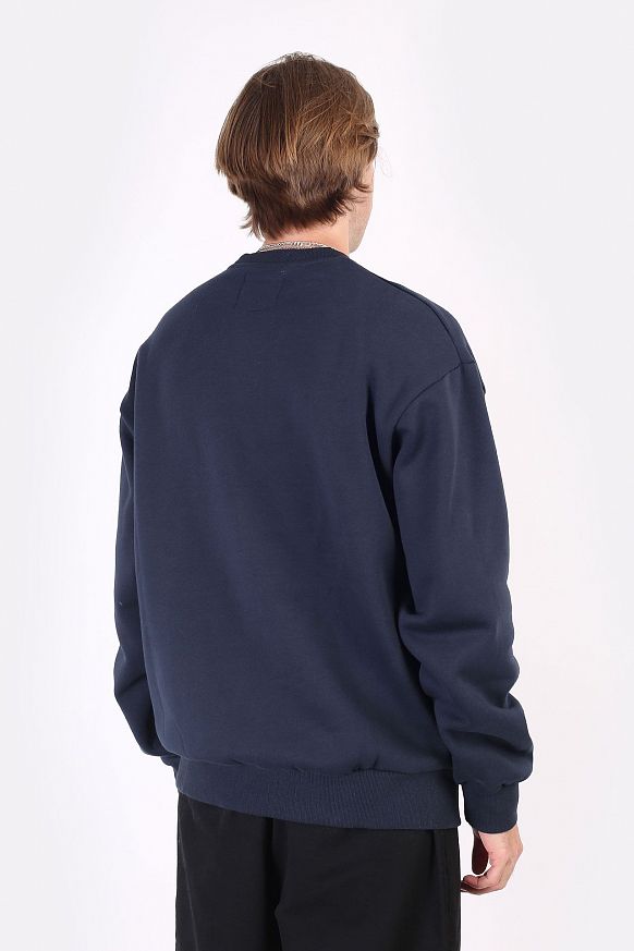 Мужская толстовка Butter Goods x Peanuts Umbrella Embroidered Crewneck Sweatshirt (Umbrella Crewneck Navy) - фото 4 картинки