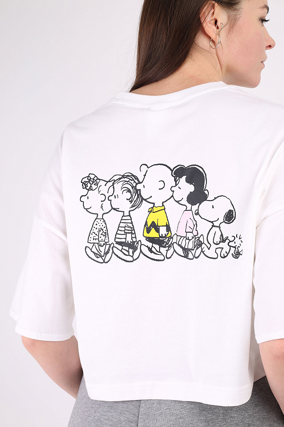 Женская футболка PUMA x Peanuts Tee (53115802) - фото 6 картинки