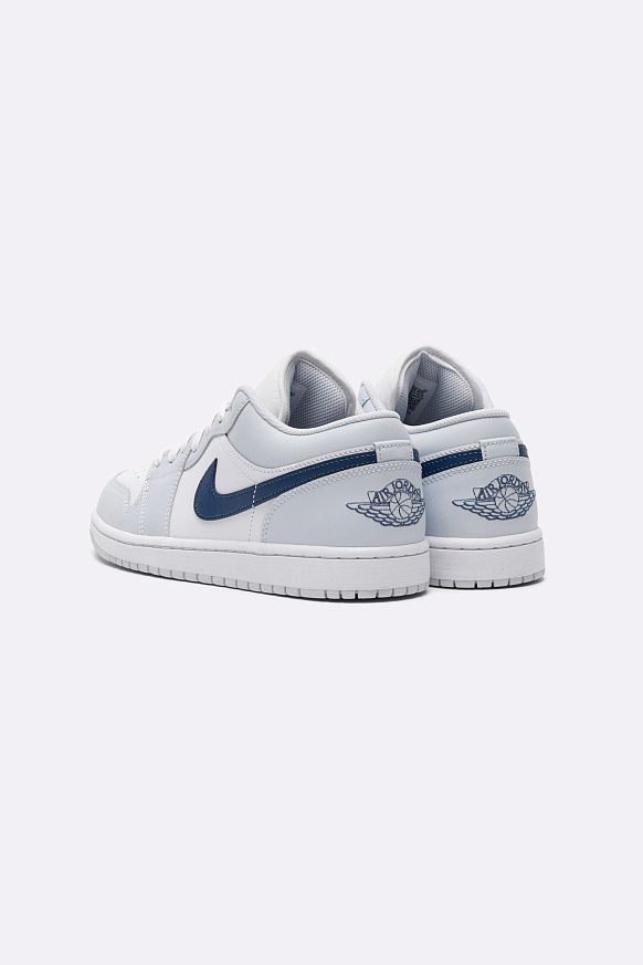 Мужские кроссовки Jordan 1 Low (553558-400) - фото 5 картинки