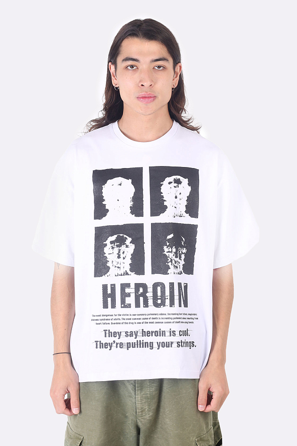 Мужская футболка FUKSQRE Heroin Tee (Her-tee-white) - фото 2 картинки