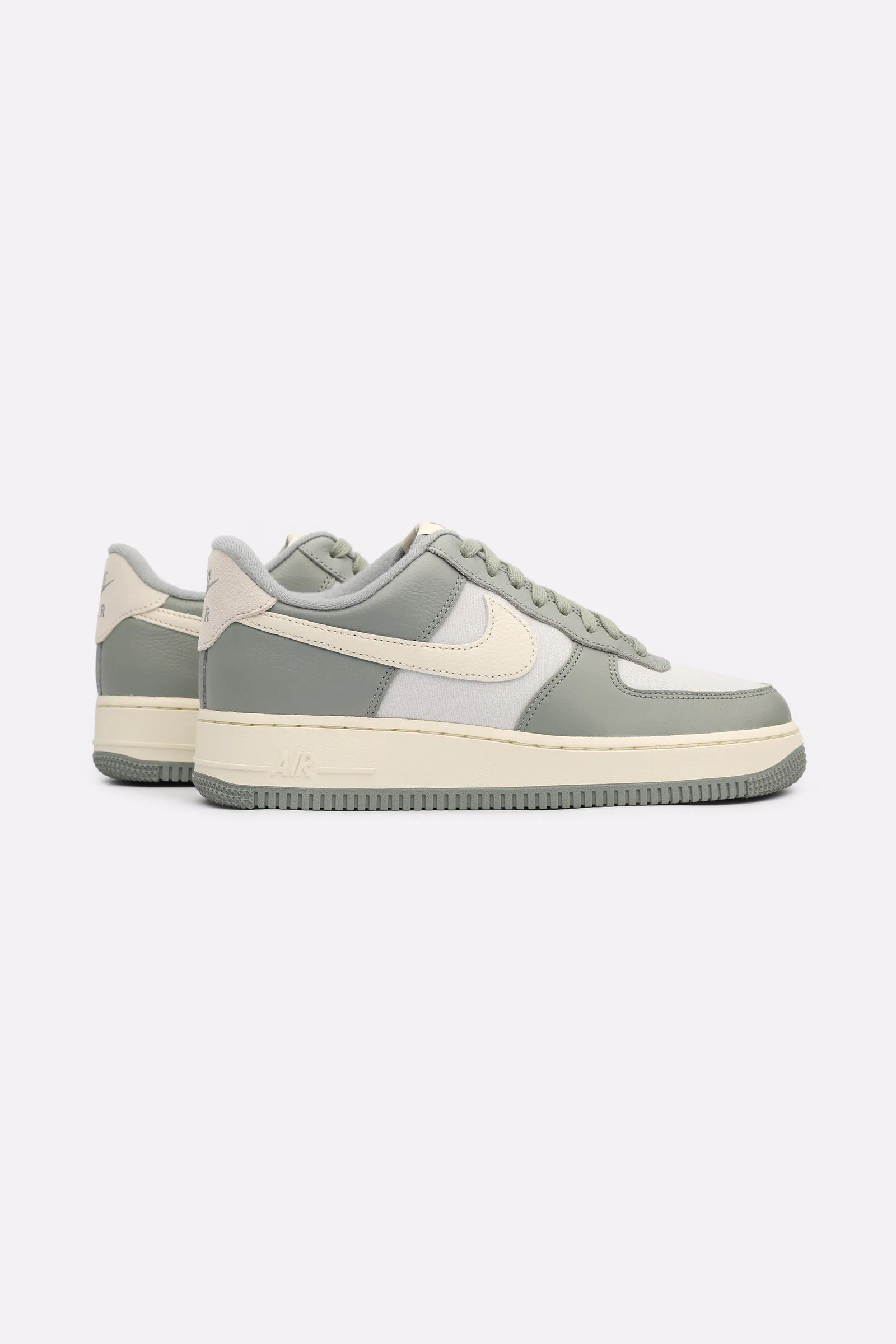 Nike Air Force 1 07 LX DV7186 300 Sneakerhead