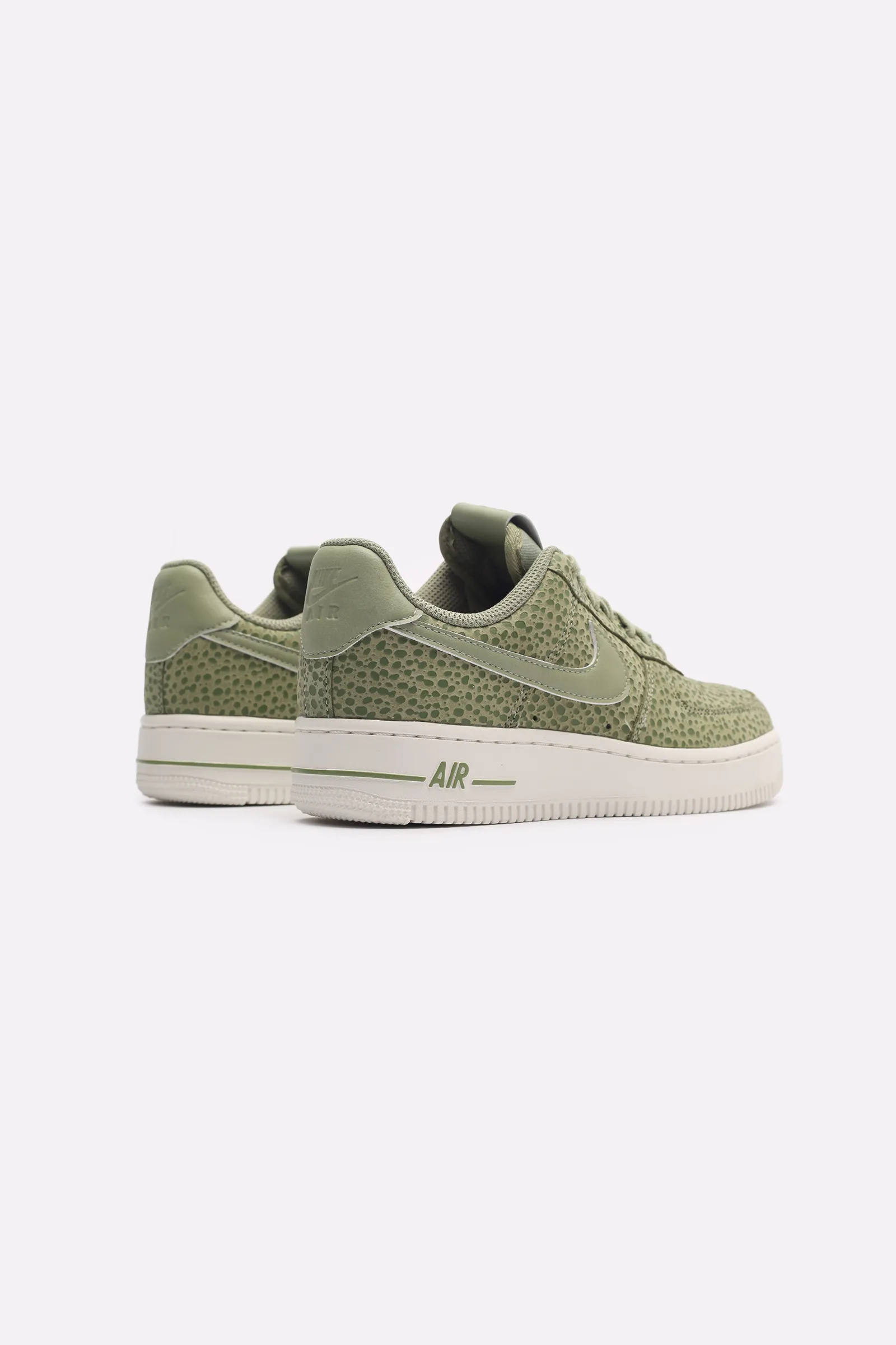 Nike WMNS Air Force 1 07 PRM FV6519 200 Sneakerhead