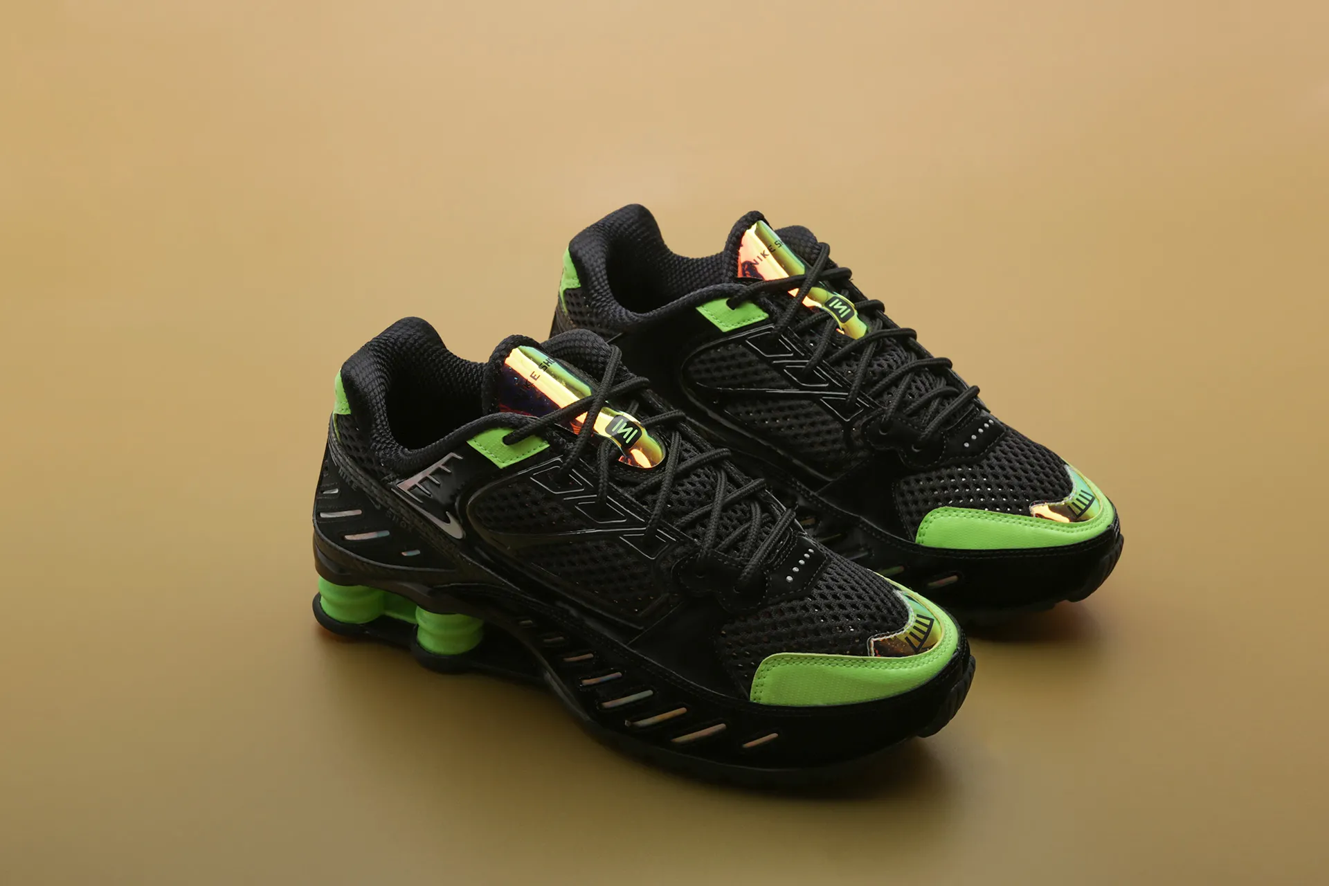 Nike WMNS Shox Enigma SP CK2084 002 Sneakerhead