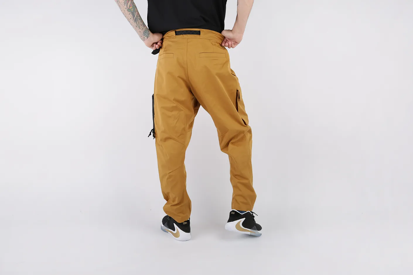 Nrg acg woven cargo pant online