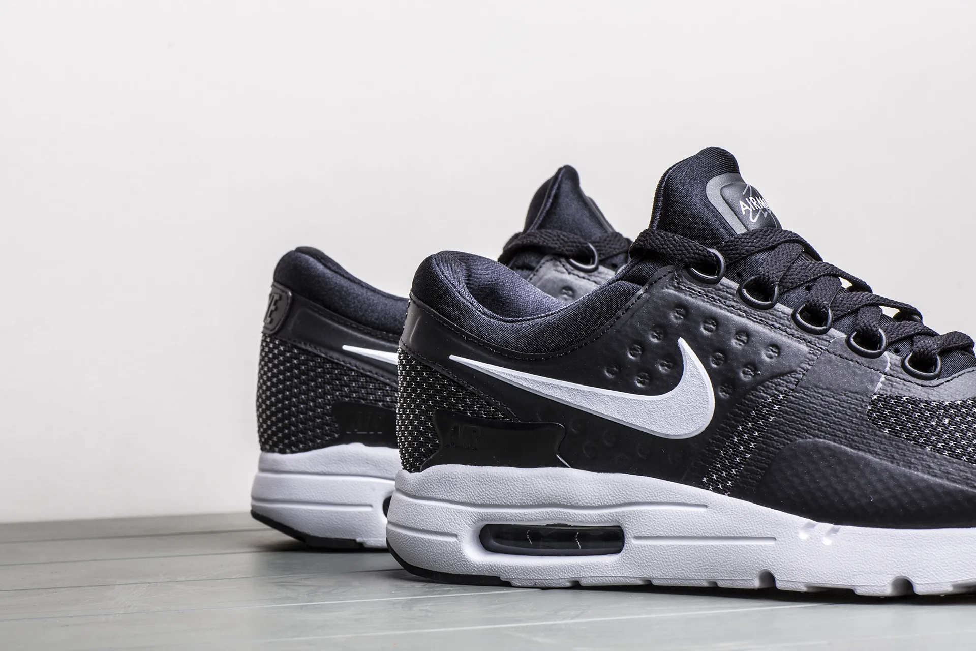 Nike Air Max Zero Essential 876070 004 Sneakerhead