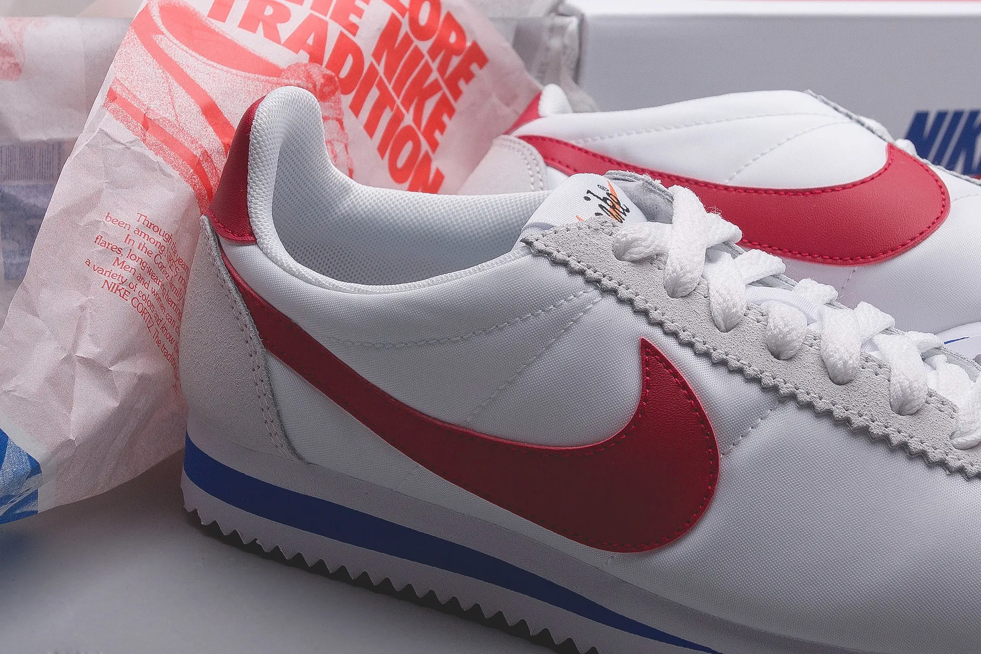 Nike cortez mujer nylon on sale