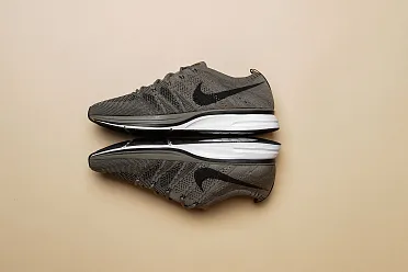 Nike flyknit 200 new arrivals