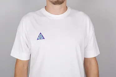 Nike ACG Tee AO4643 100 Sneakerhead