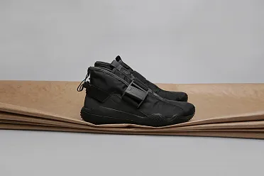 Nike Komyuter SE AA0531 001 Sneakerhead