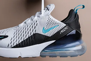 Nike AIr Max 270 AH8050 001 Sneakerhead