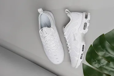 Nike air max plus tn ultra all white shop