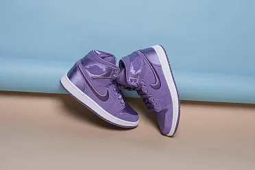Jordan WMNS Air 1 Ret High Soh AO1847 540 Sneakerhead